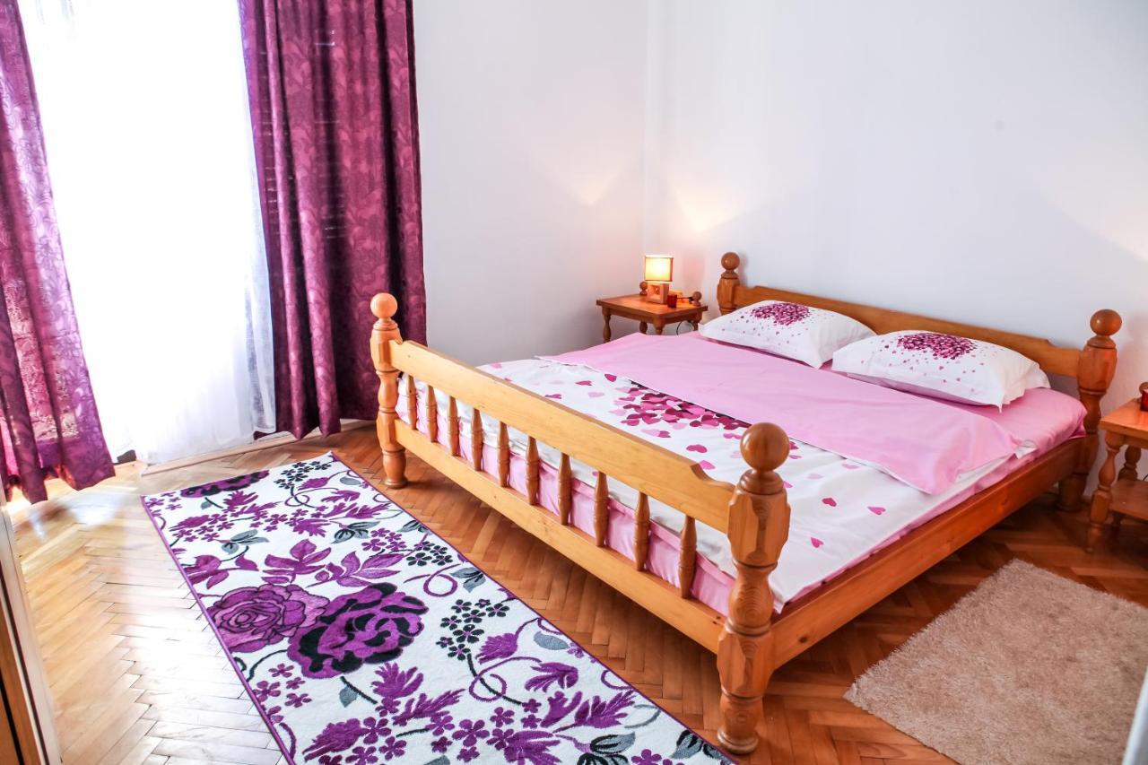 Apartment Dejan Cetinje Bagian luar foto